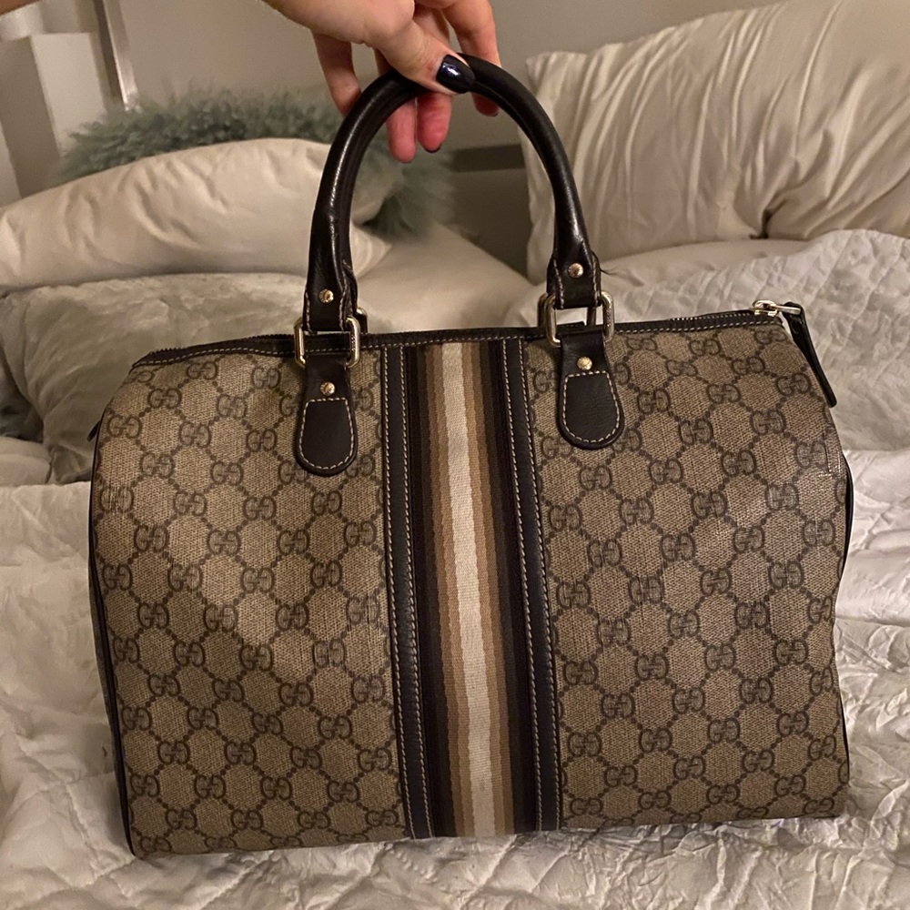 SOLD ON FACEBOOK Authentic vintage Gucci Bag